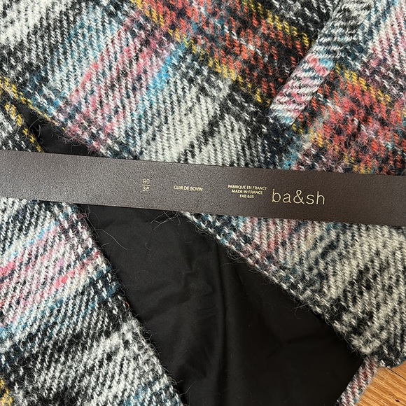 Ba&sh plaid blazer with removable belt. Still avail online - Picture 6 of 7